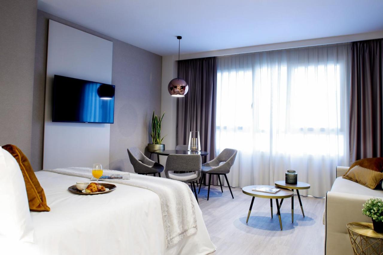 Voghe Premium Flats Aparthotel บาเลนเซีย ภายนอก รูปภาพ