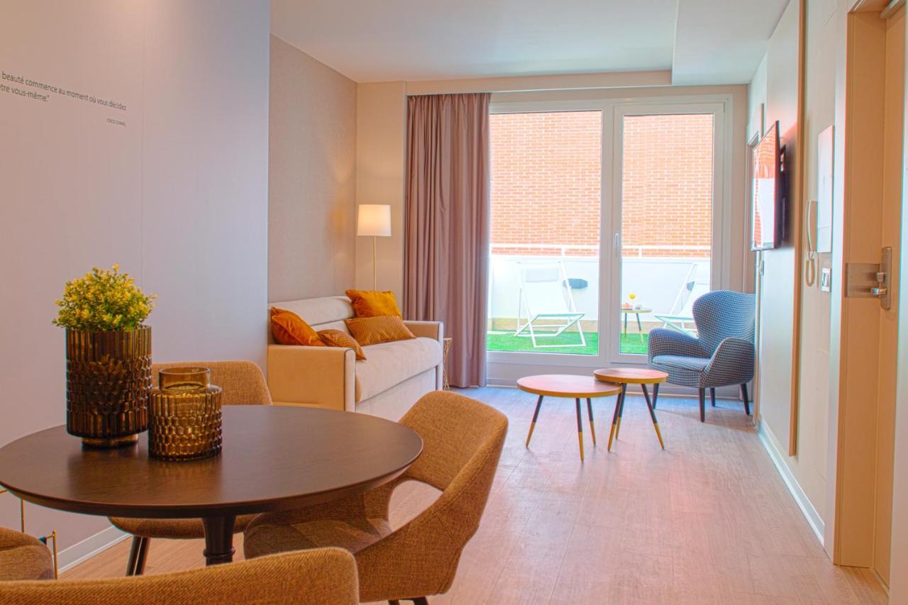 Voghe Premium Flats Aparthotel บาเลนเซีย ภายนอก รูปภาพ