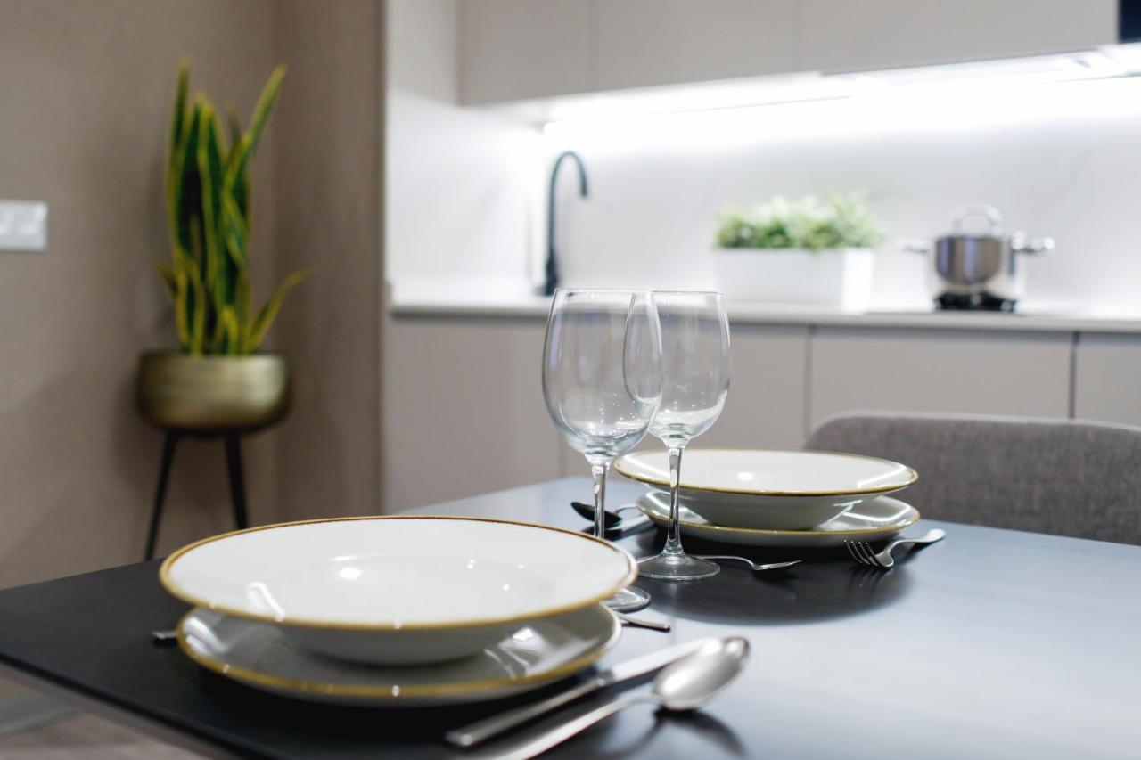 Voghe Premium Flats Aparthotel บาเลนเซีย ภายนอก รูปภาพ