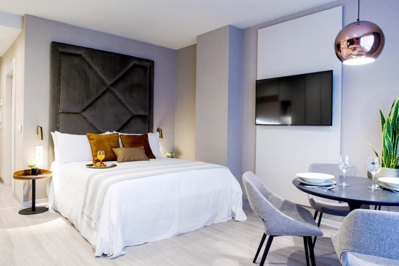 Voghe Premium Flats Aparthotel บาเลนเซีย ภายนอก รูปภาพ